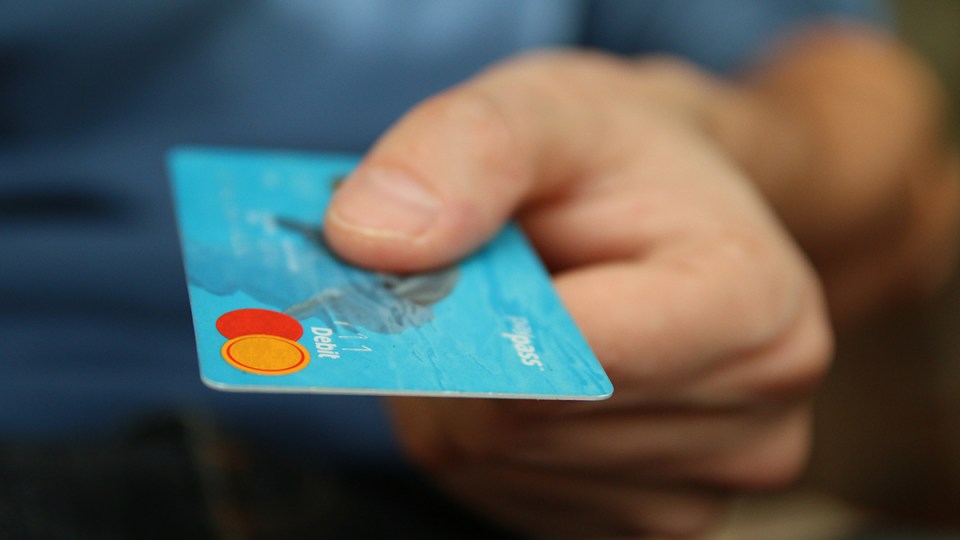 W miarę przenikania cyfryzacji marki usług finansowych potrzebują czegoś więcej niż tylko adaptacji tradycyjnych doświadczeń.